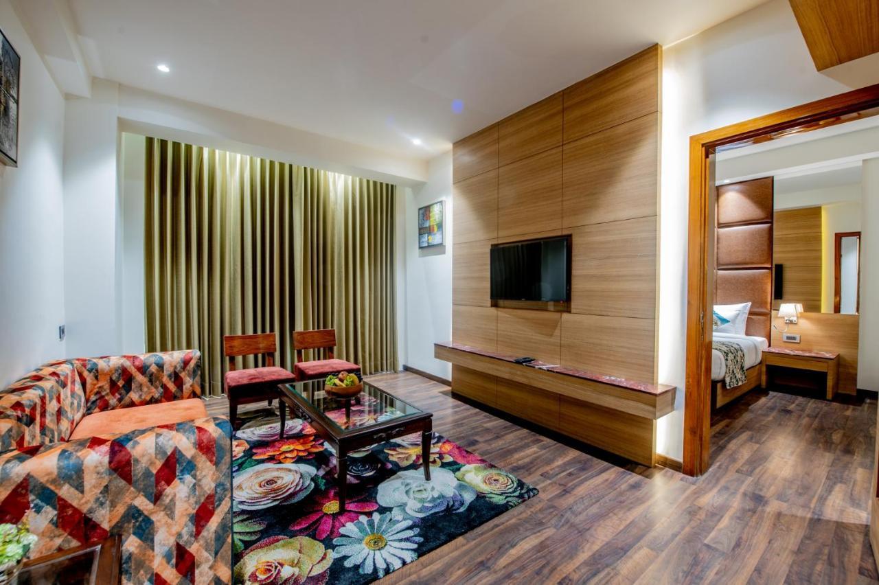 Best Western La Vista Pathānkot Esterno foto